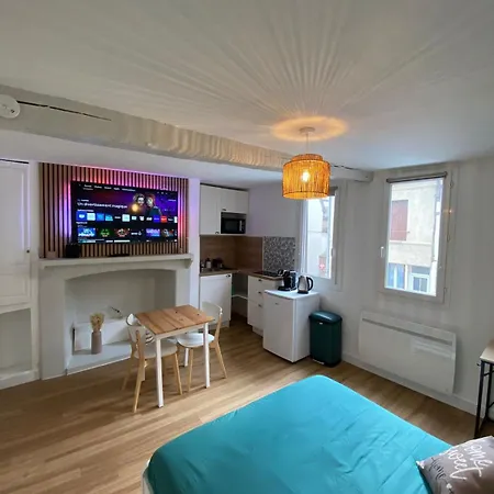 Le Relais Beauvaisien - Hypercentre & Netflix Apartament